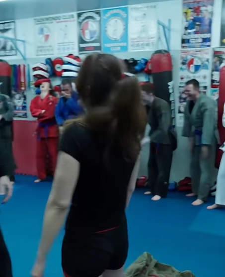 Everyone Laughed When the Black Belt Underestimated a Quiet Woman—Then Her Unexpected Move Brought the Dojo to Complete Silence